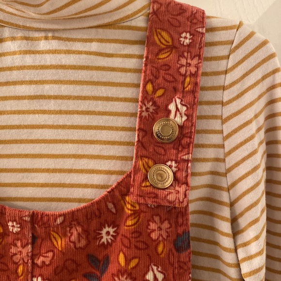 2-Piece Corduroy Jumper - Picture 4 of 10